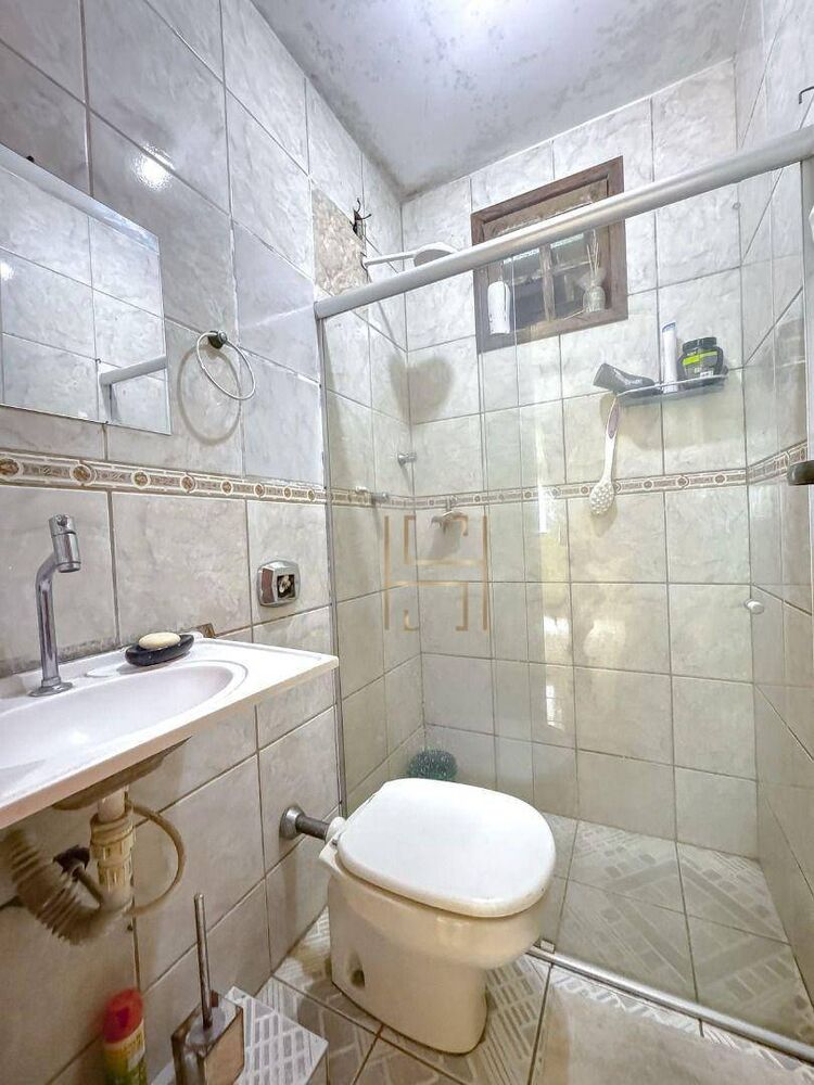 Casa à venda com 3 quartos, 180M2 - Foto 4
