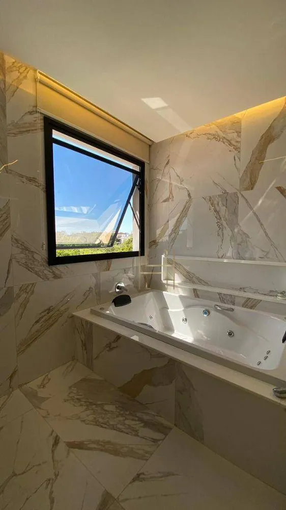 Casa de Condomínio, 5 quartos - Foto 1