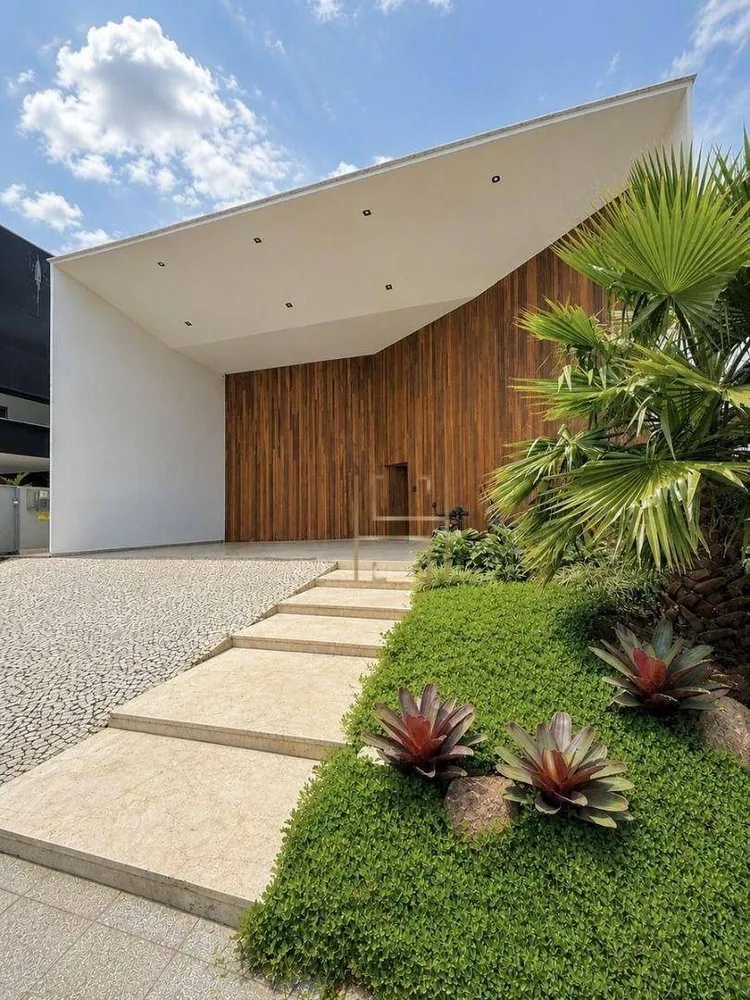Casa de Condomínio, 4 quartos - Foto 1