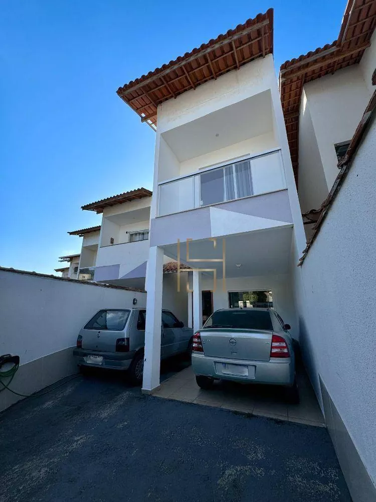 Casa de Condomínio à venda com 2 quartos, 82m² - Foto 1