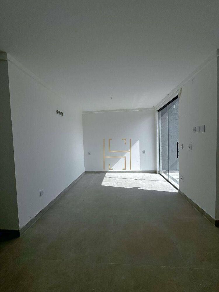 Casa de Condomínio à venda com 4 quartos, 138m² - Foto 2