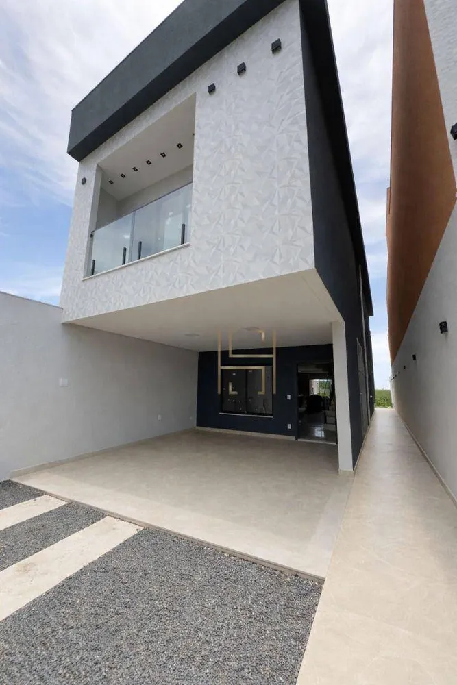 Casa, 3 quartos, 208 m² - Foto 1