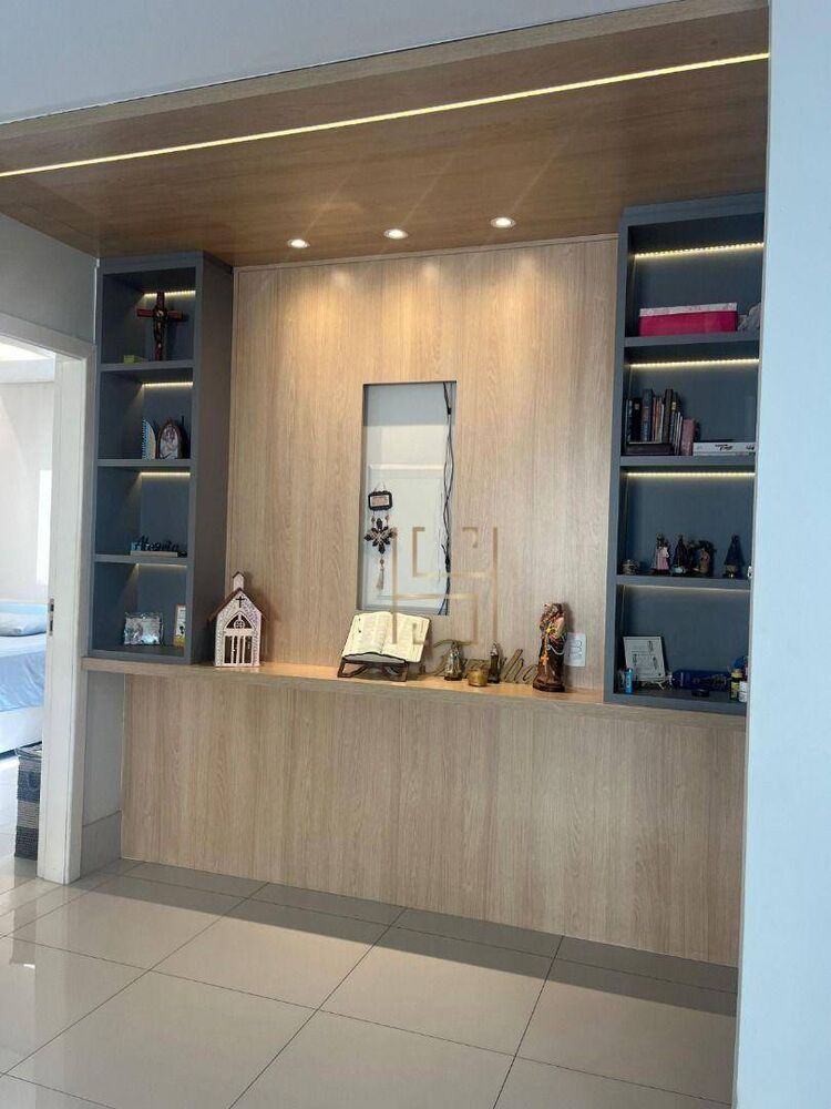 Casa de Condomínio à venda com 4 quartos, 311m² - Foto 3