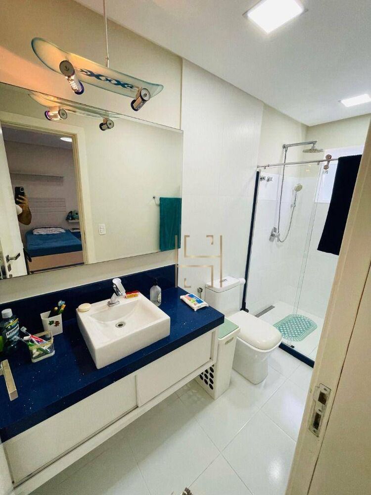 Casa de Condomínio à venda com 4 quartos, 311m² - Foto 4