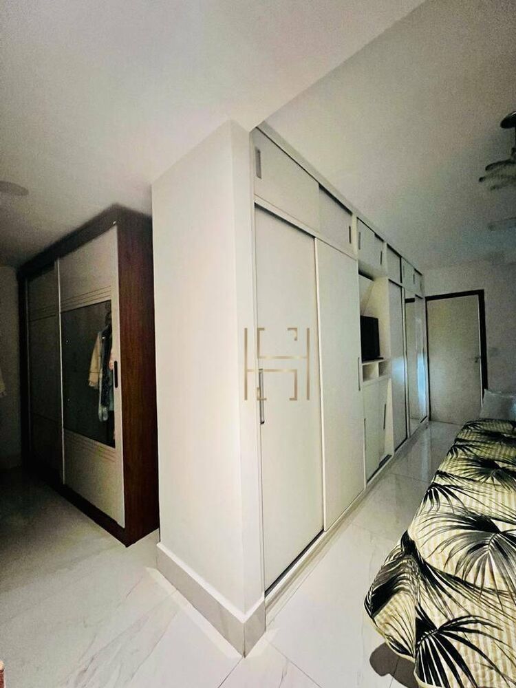 Cobertura à venda com 3 quartos, 252m² - Foto 12