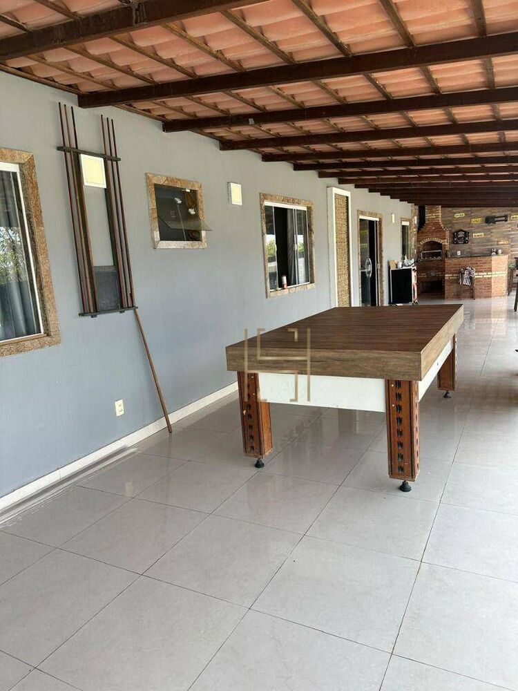Casa à venda com 3 quartos, 220m² - Foto 9