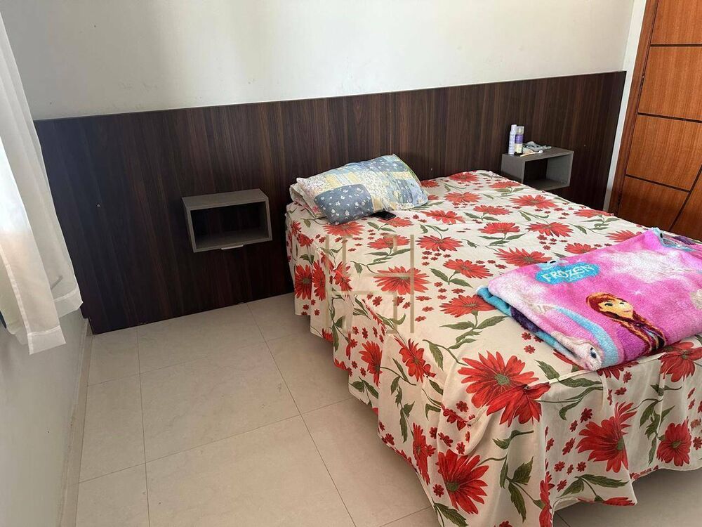 Casa à venda com 3 quartos, 220m² - Foto 11