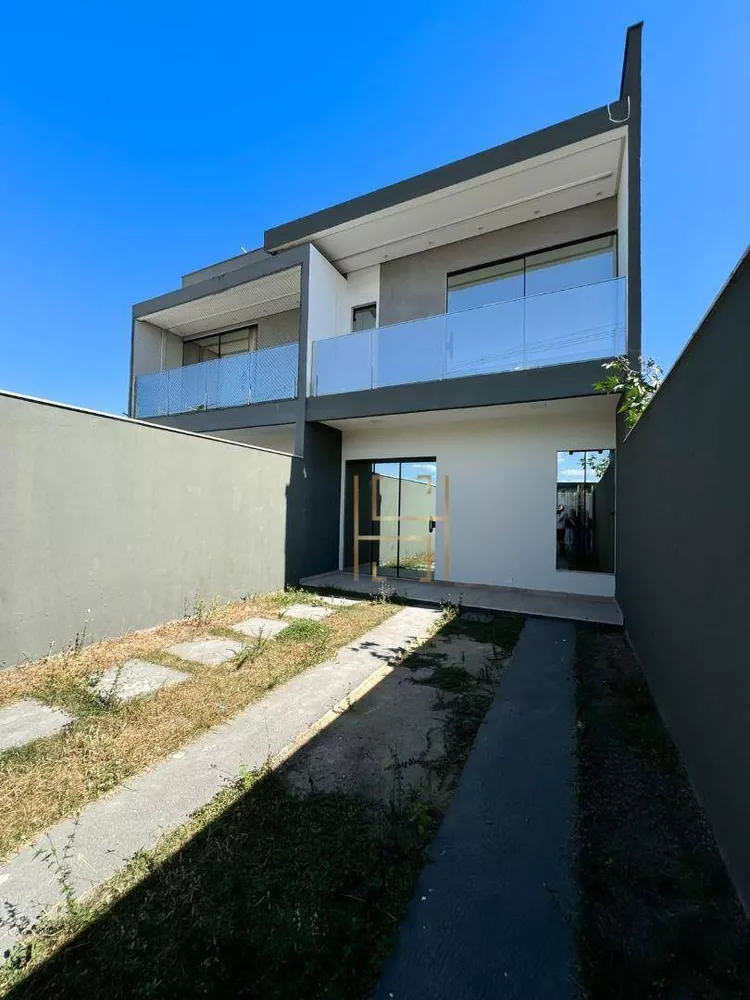 Casa à venda com 3 quartos, 150M2 - Foto 1