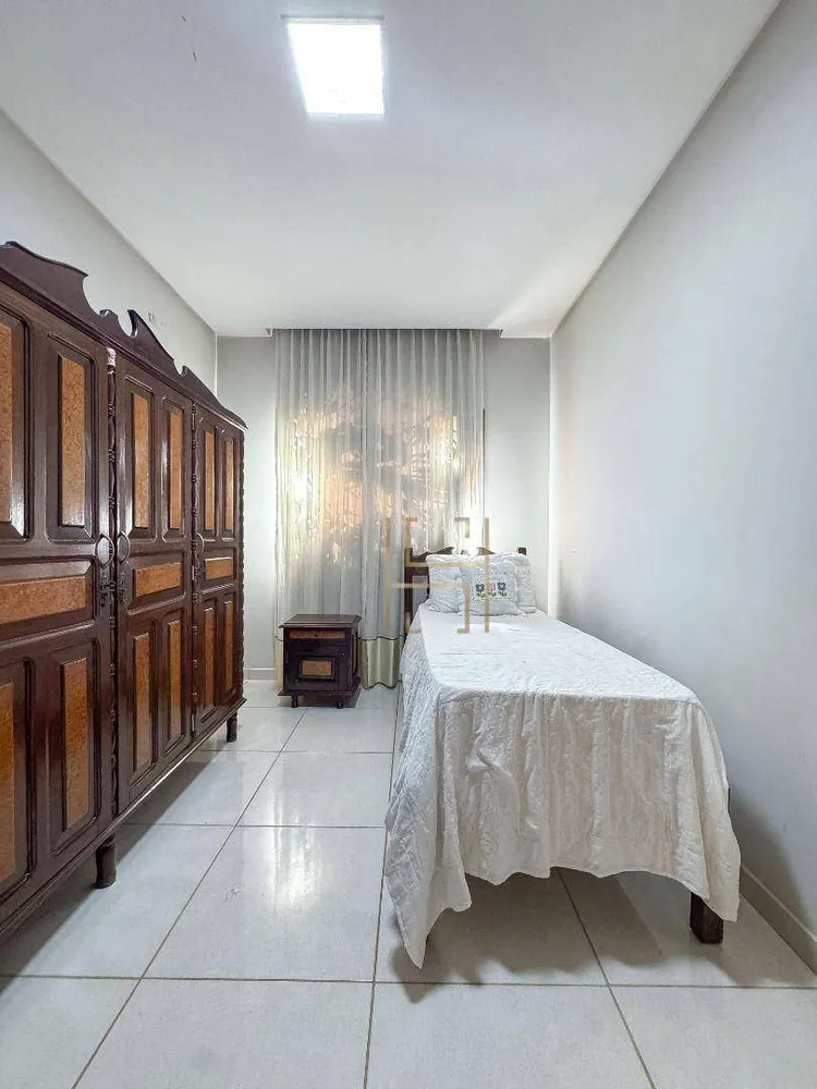 Chácara, 5 quartos, 4700 m² - Foto 1