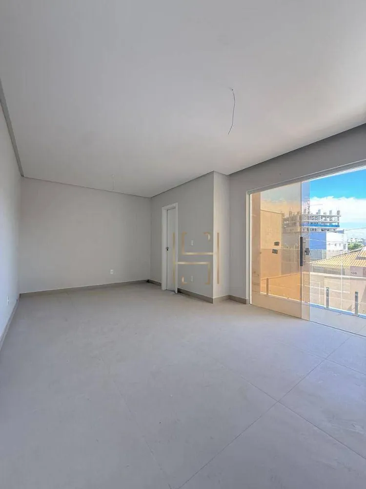Casa, 4 quartos, 170 m² - Foto 2