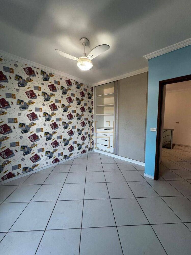 Casa à venda com 3 quartos, 140m² - Foto 13
