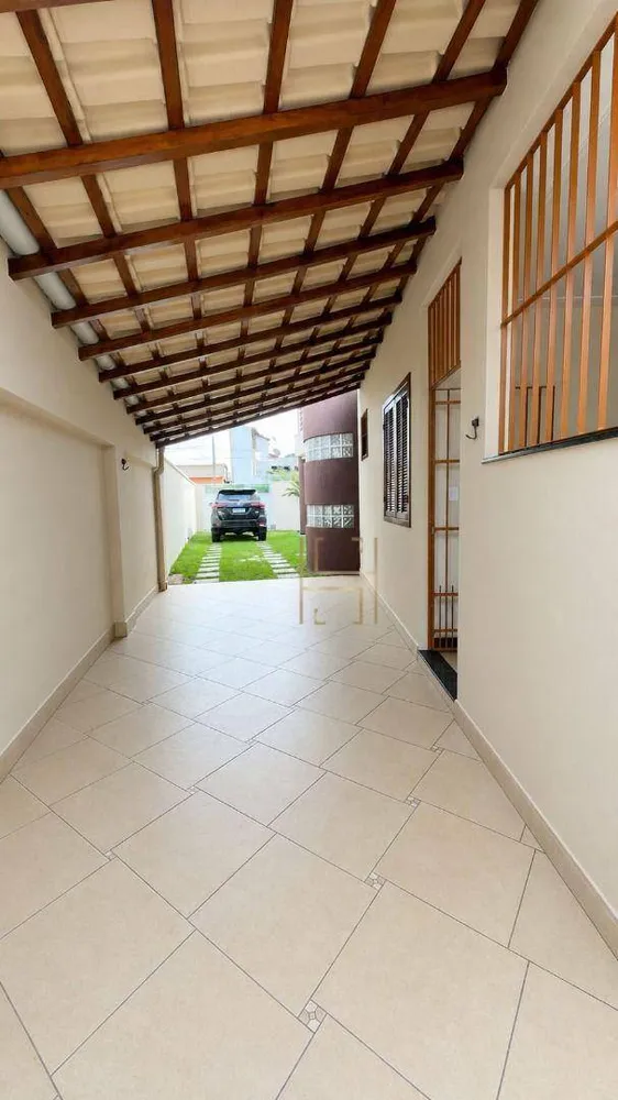 Casa, 3 quartos, 250 m² - Foto 11