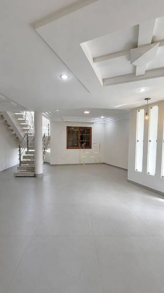 Casa, 3 quartos, 250 m² - Foto 4