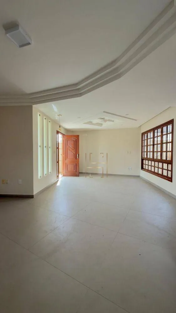 Casa, 3 quartos, 250 m² - Foto 12