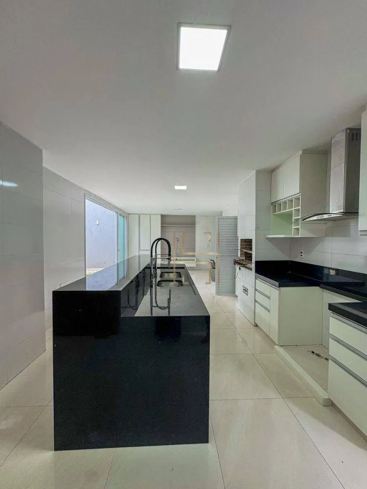 Casa, 5 quartos, 200 m² - Foto 10