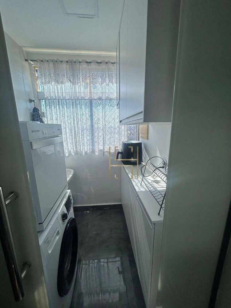 Apartamento à venda com 2 quartos, 59m² - Foto 2