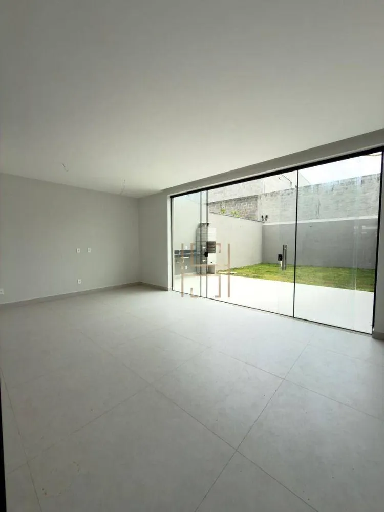 Casa, 4 quartos, 180 m² - Foto 8