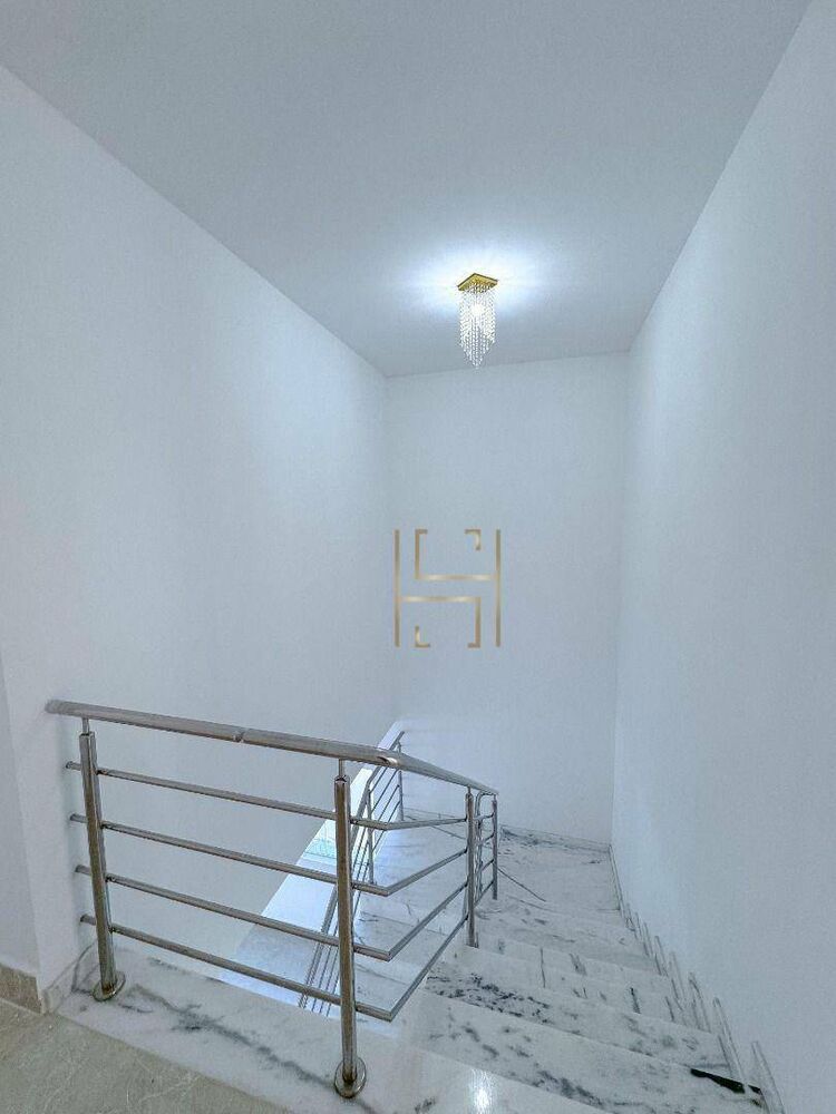 Casa à venda com 3 quartos, 155m² - Foto 8