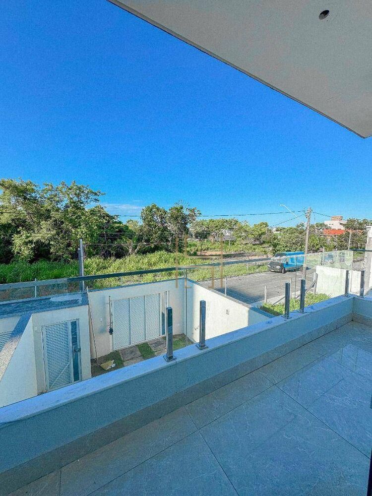 Casa à venda com 3 quartos, 155m² - Foto 11