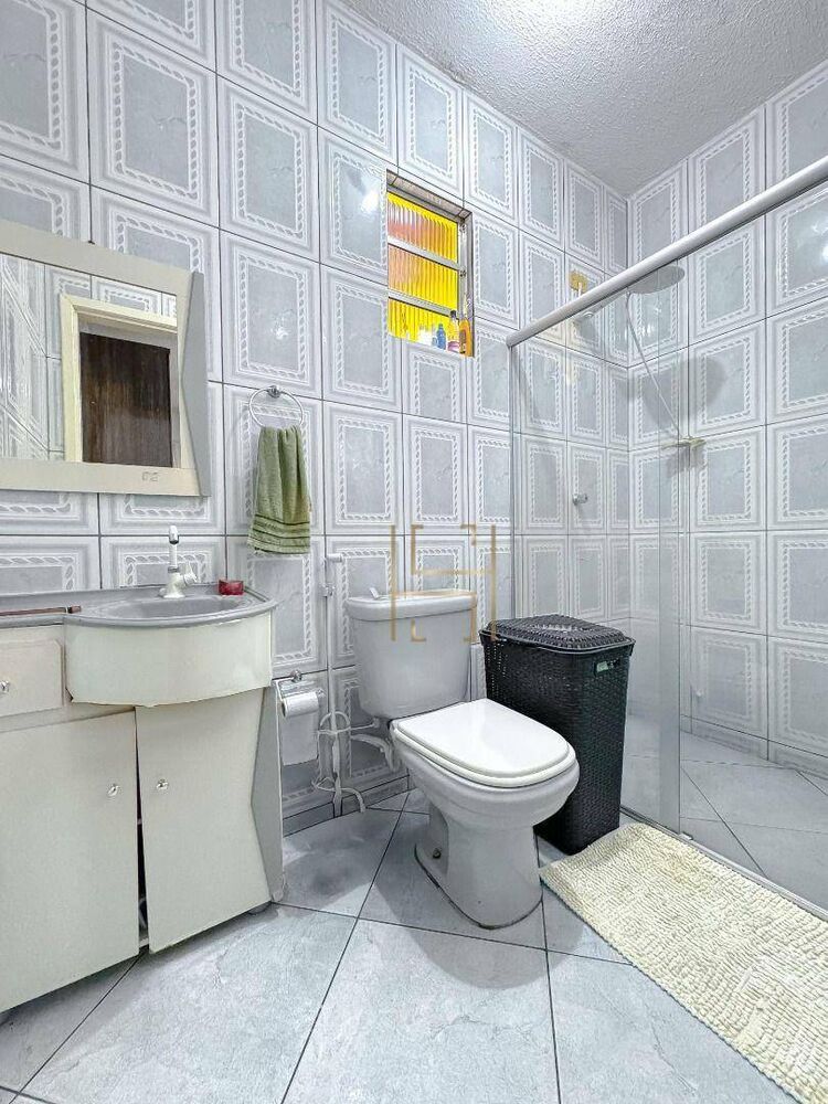 Casa à venda com 3 quartos, 196m² - Foto 9