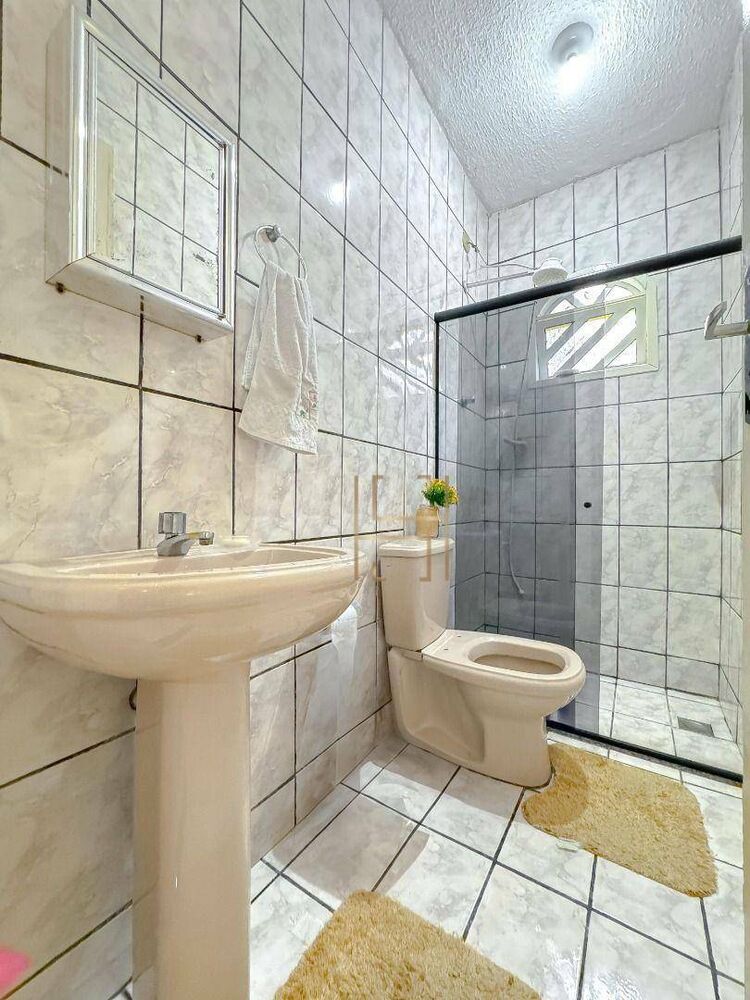 Casa à venda com 3 quartos, 196m² - Foto 7