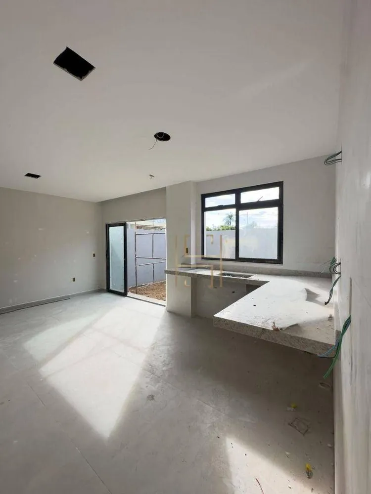 Casa, 3 quartos, 153 m² - Foto 3