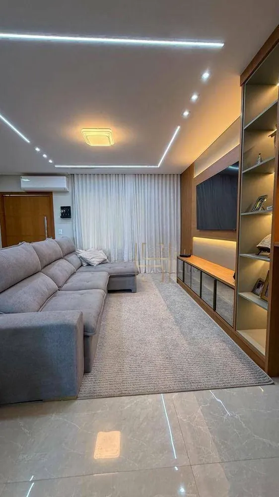 Casa, 3 quartos, 196 m² - Foto 1