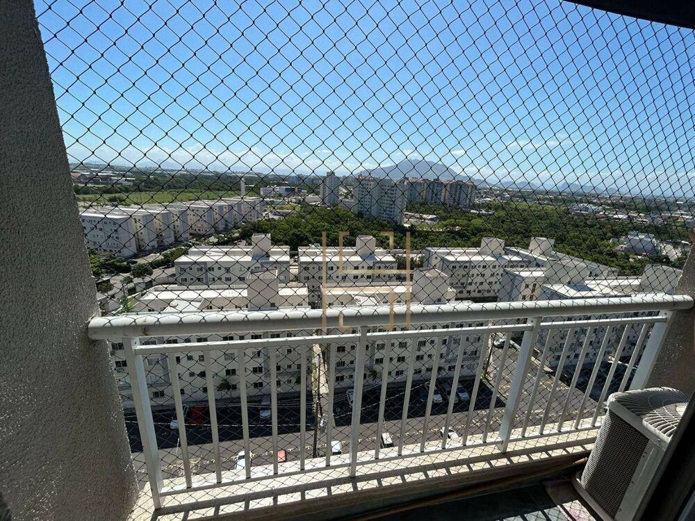 Apartamento à venda com 2 quartos, 59m² - Foto 4