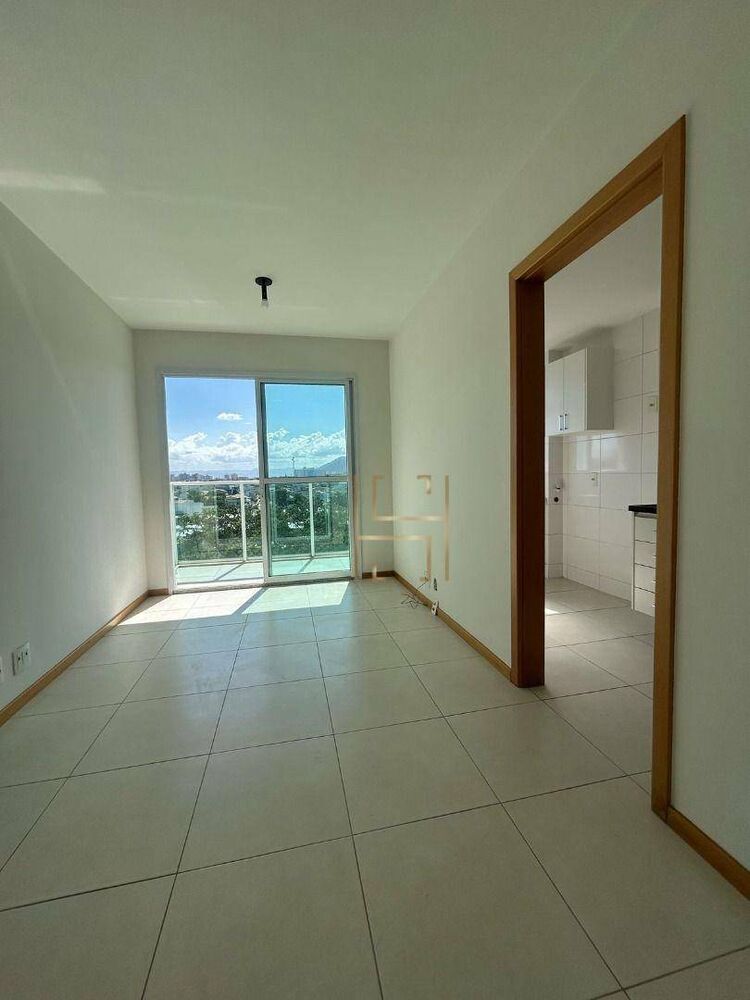 Apartamento à venda com 2 quartos, 58m² - Foto 3