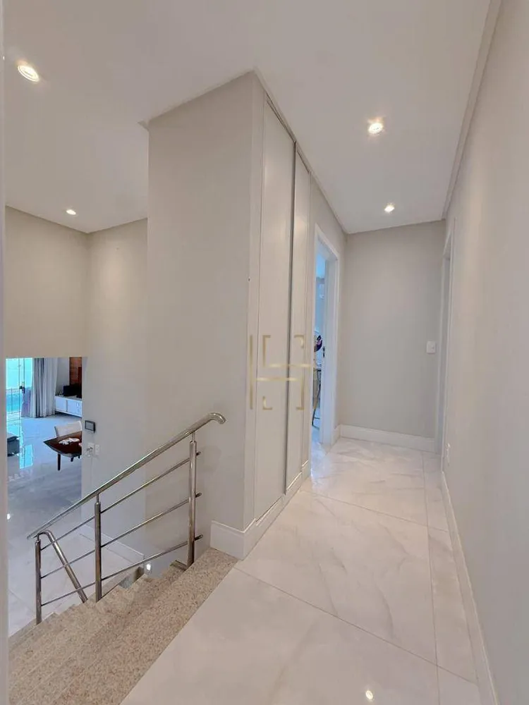 Casa, 5 quartos, 240 m² - Foto 9