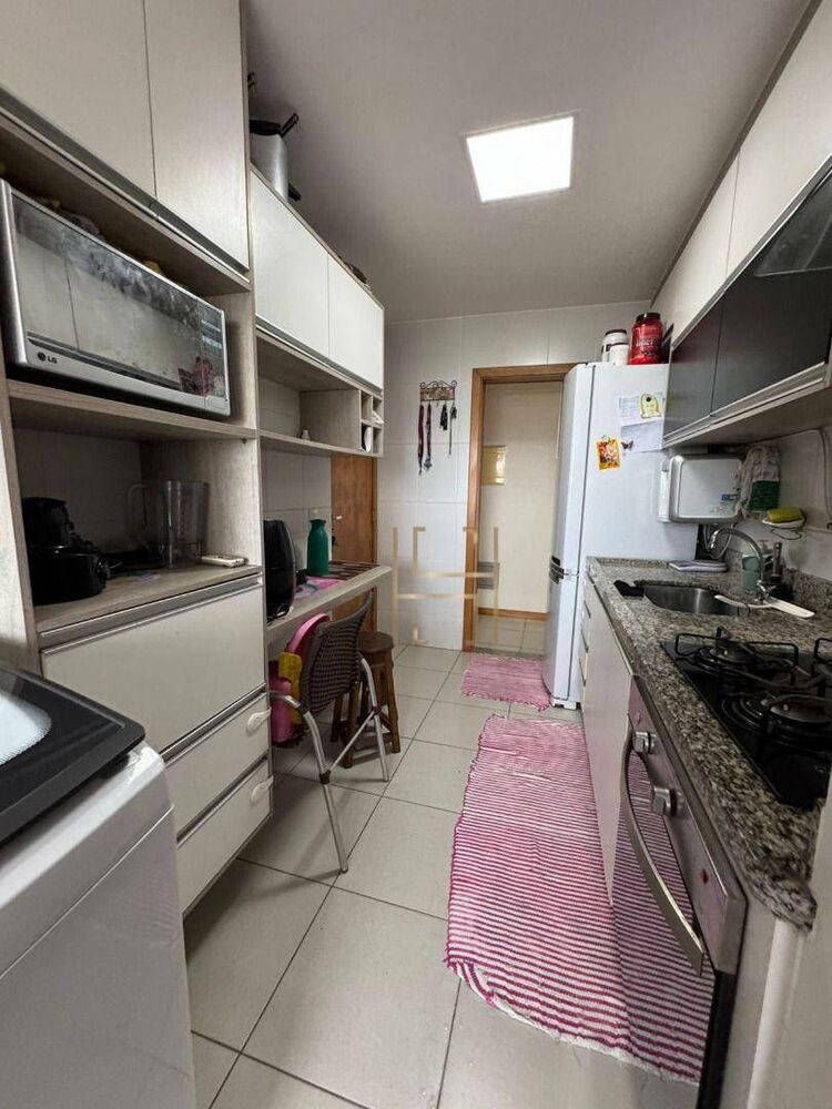 Apartamento à venda com 3 quartos, 108m² - Foto 8