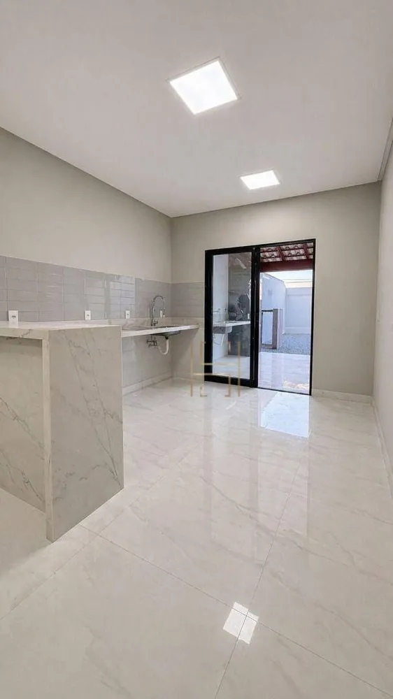 Casa, 3 quartos, 179 m² - Foto 2