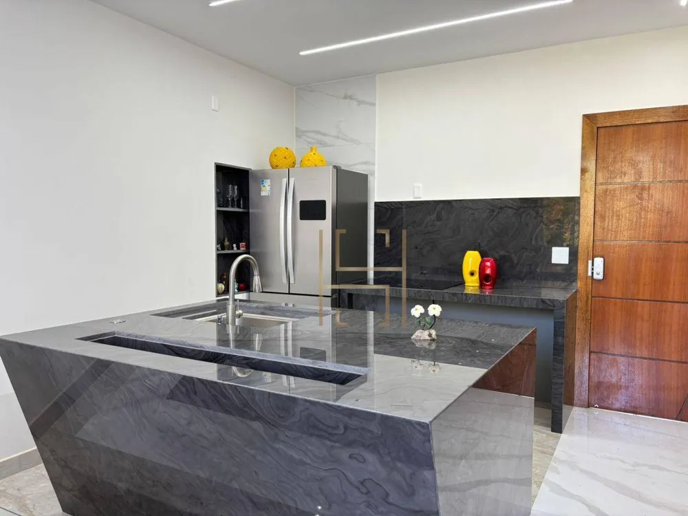 Casa de Condomínio, 4 quartos - Foto 1