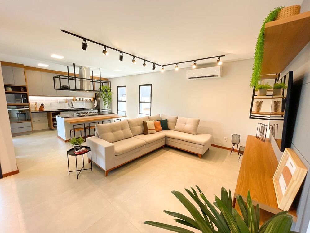 Casa de Condomínio à venda com 4 quartos, 288m² - Foto 4