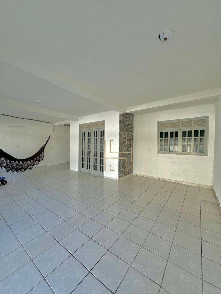 Casa, 3 quartos, 235 m² - Foto 8