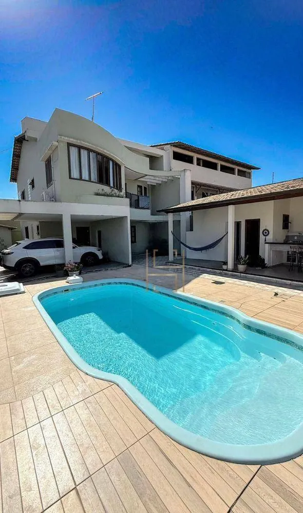Casa, 3 quartos, 204 m² - Foto 1
