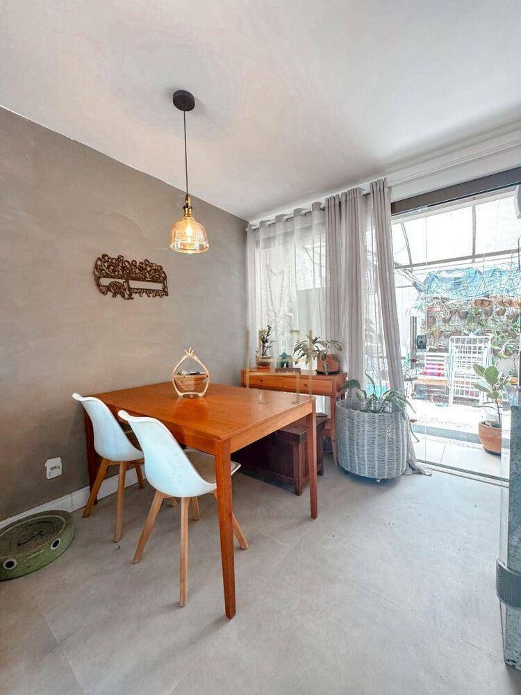 Casa à venda com 3 quartos, 117m² - Foto 8