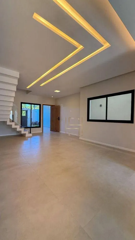 Casa, 3 quartos, 168 m² - Foto 4