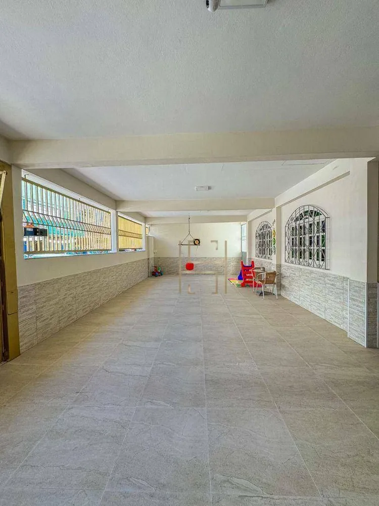 Casa, 3 quartos, 200 m² - Foto 2