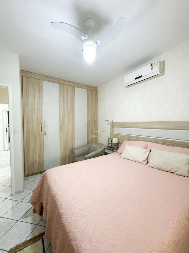 Casa, 3 quartos, 200 m² - Foto 6