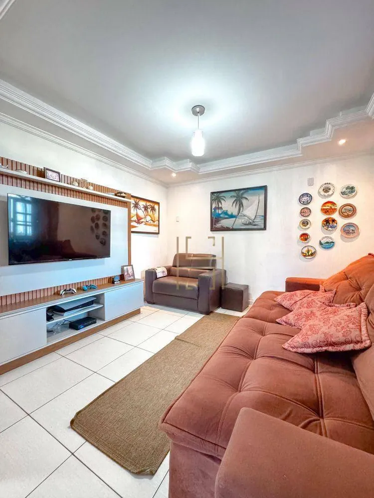 Casa, 4 quartos, 230 m² - Foto 14