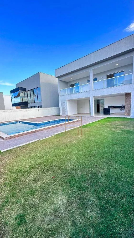 Casa de Condomínio à venda com 4 quartos, 380m² - Foto 2