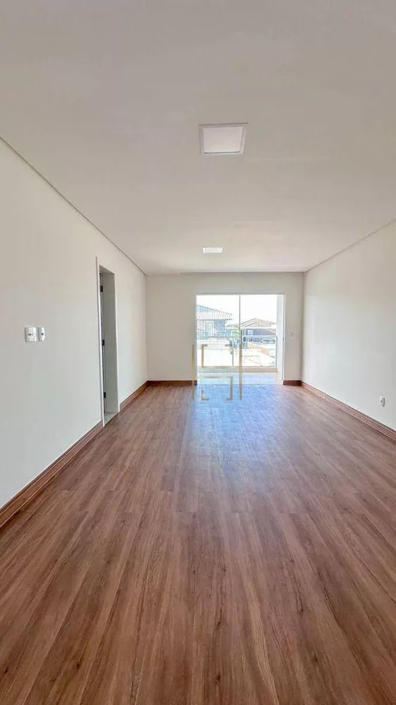 Casa de Condomínio à venda com 4 quartos, 380m² - Foto 4