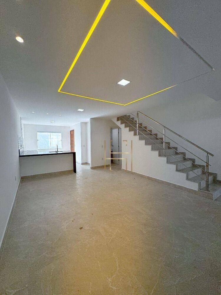 Casa à venda com 3 quartos, 140m² - Foto 7