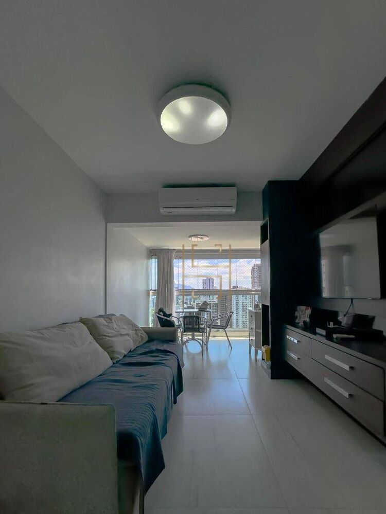 Apartamento à venda com 3 quartos, 1m² - Foto 6