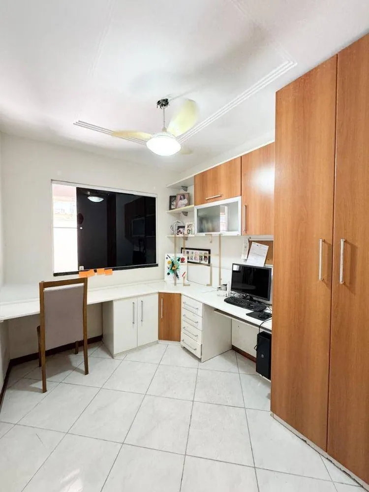 Casa, 4 quartos, 190 m² - Foto 13