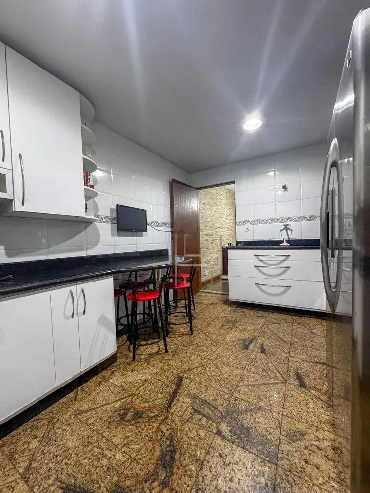 Casa, 4 quartos, 200 m² - Foto 10