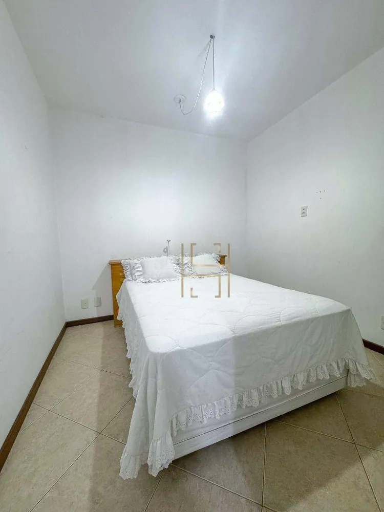 Casa, 4 quartos, 200 m² - Foto 13