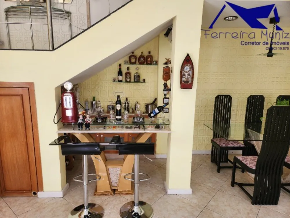 Casa, 4 quartos, 225 m² - Foto 3