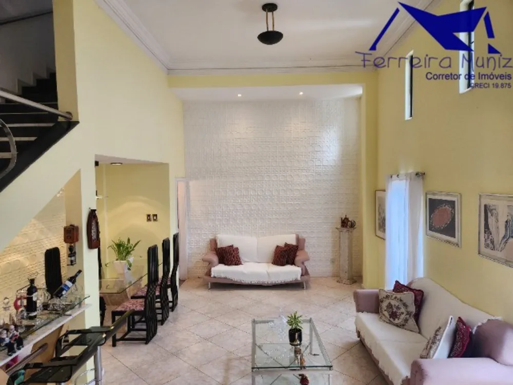 Casa, 4 quartos, 225 m² - Foto 2